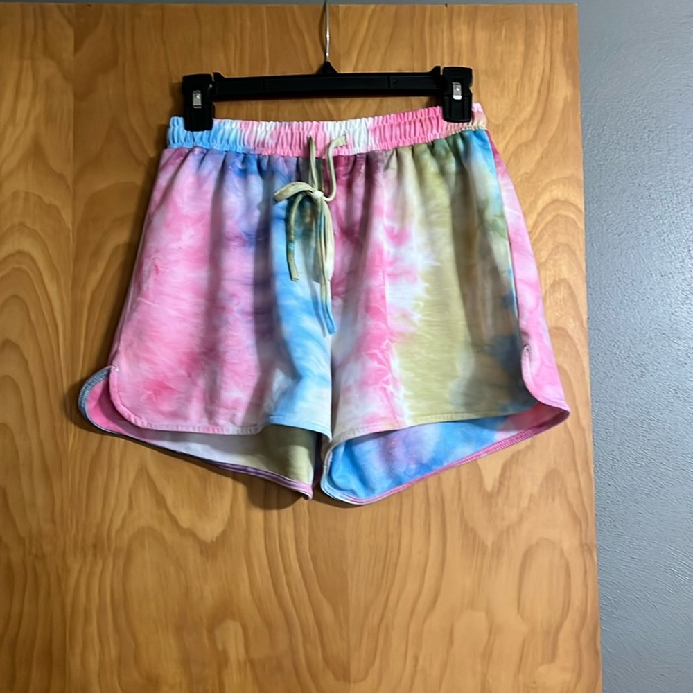 Muti-Colored shorts. Size medium very stretchy